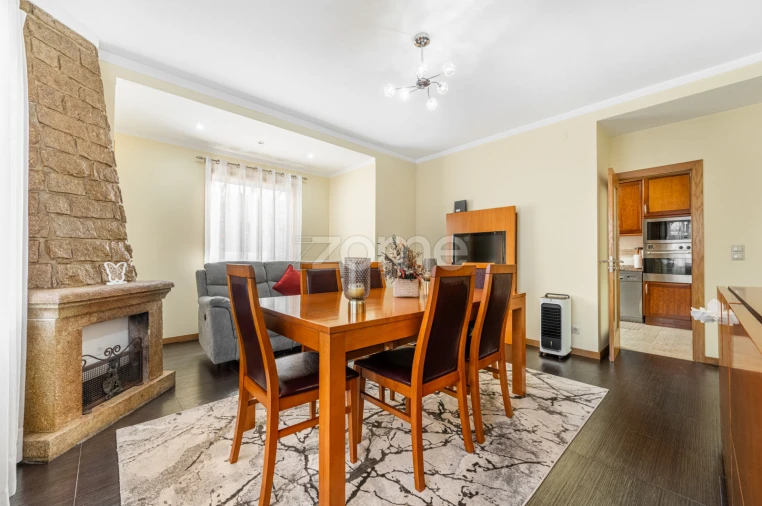 Moradia T4 para Venda em Pedrouços Foto 22