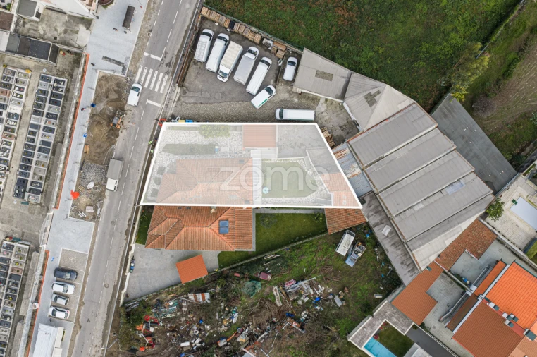 Moradia T4 para Venda em Pedrouços Foto 30