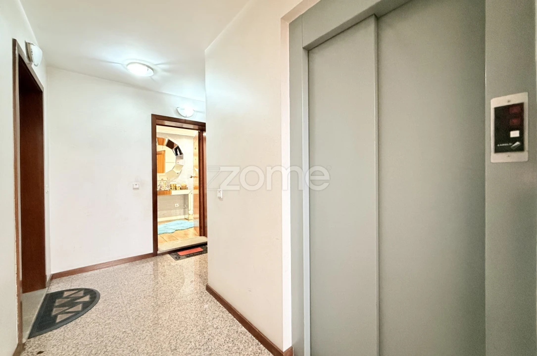 Apartamento T2 para Venda em Gavião Foto 40