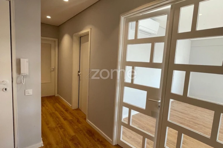 Apartamento T4 para Arrendamento em Matosinhos e Leça da Palmeira Foto 4