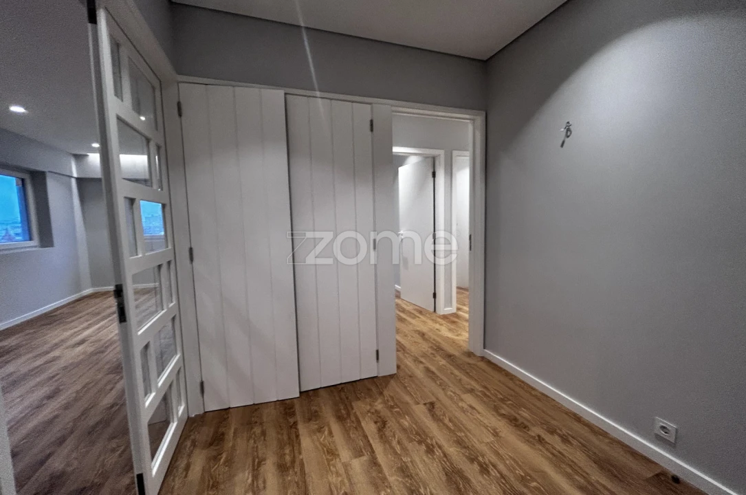 Apartamento T4 para Arrendamento em Matosinhos e Leça da Palmeira Foto 5