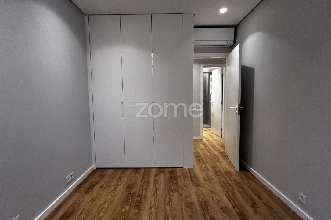 Apartamento T4 para Arrendamento em Matosinhos e Leça da Palmeira Foto 18