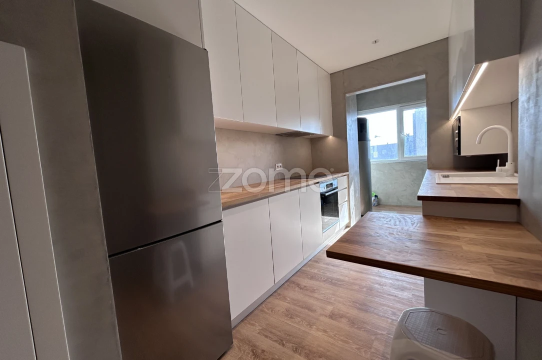 Apartamento T4 para Arrendamento em Matosinhos e Leça da Palmeira Foto 28