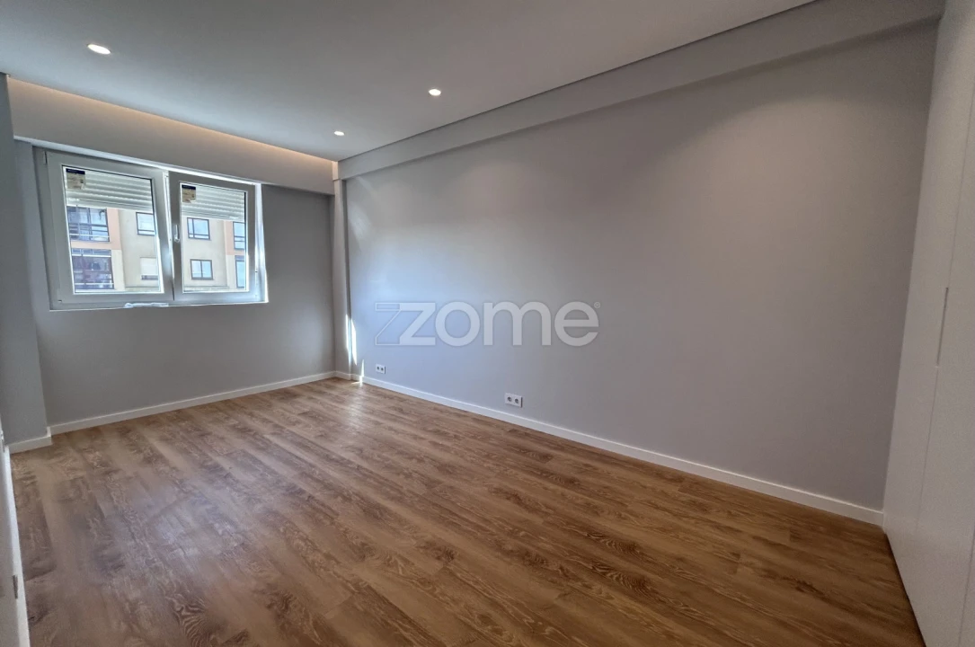 Apartamento T4 para Arrendamento em Matosinhos e Leça da Palmeira Foto 21