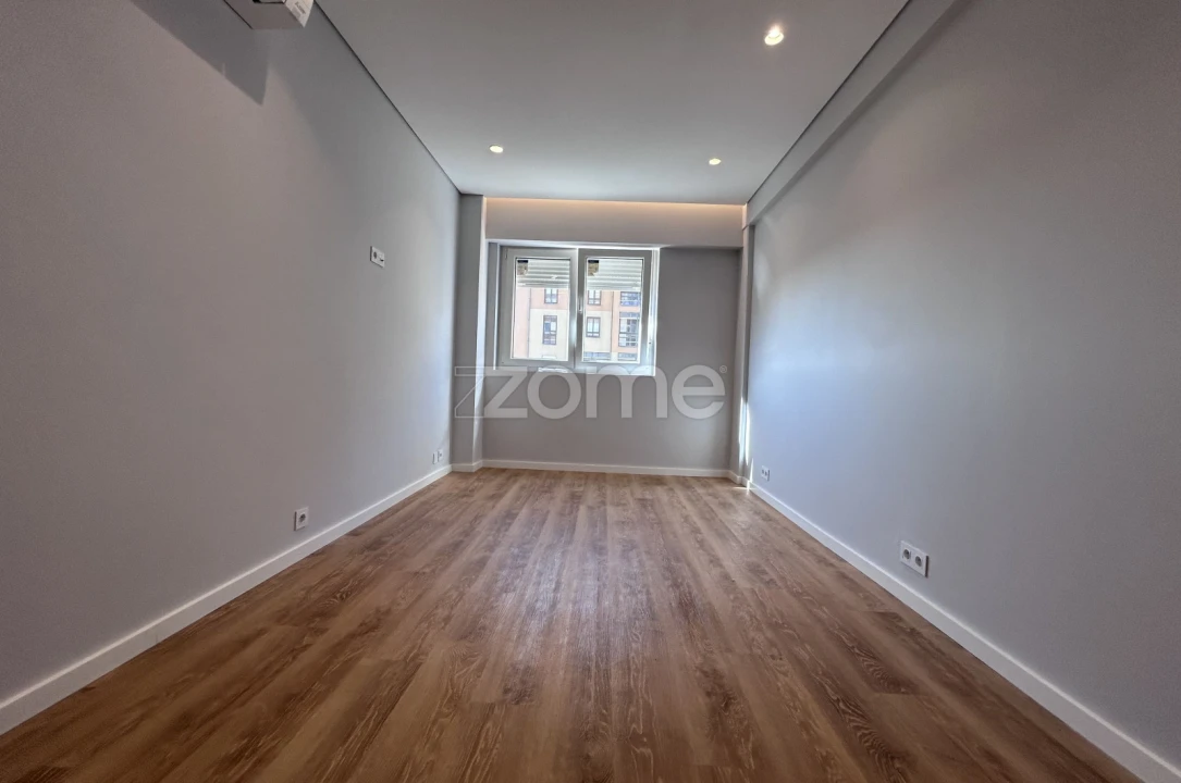 Apartamento T4 para Arrendamento em Matosinhos e Leça da Palmeira Foto 18