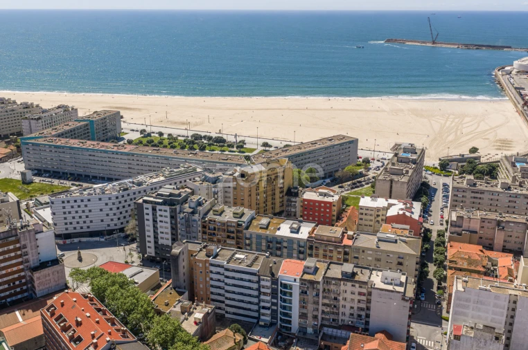 Apartamento T2 para Arrendamento em Matosinhos e Leça da Palmeira Foto 34