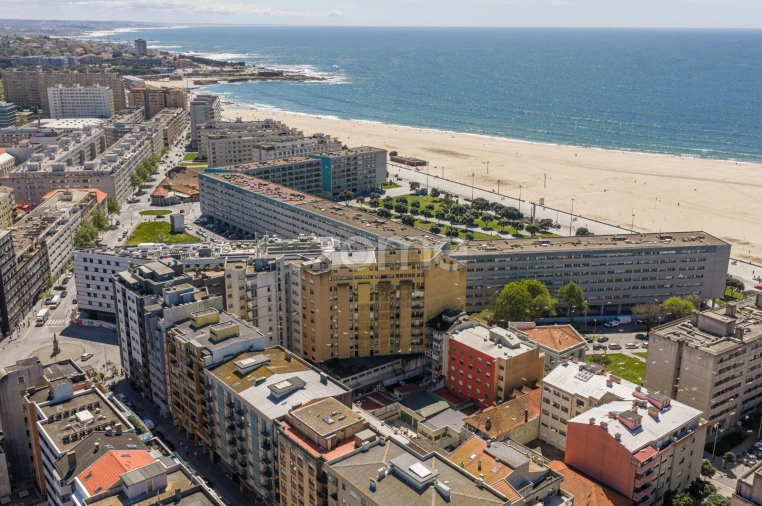 Apartamento T2 para Arrendamento em Matosinhos e Leça da Palmeira Foto 32