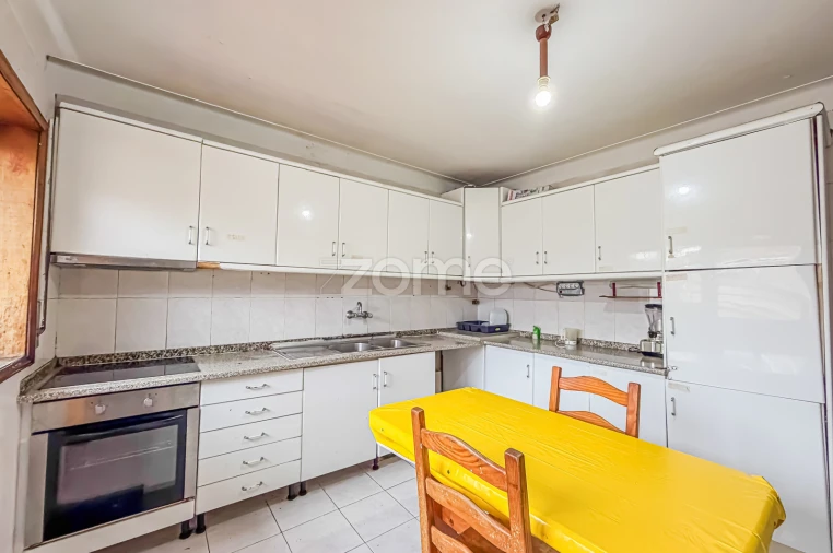 Apartamento T6 para Venda em Custóias, Leça do Balio e Guifões Foto 5