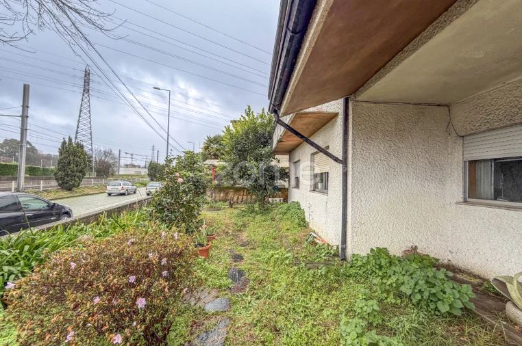 Apartamento T6 para Venda em Custóias, Leça do Balio e Guifões Foto 2