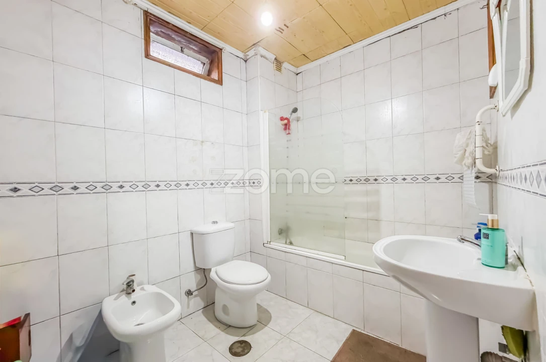 Apartamento T6 para Venda em Custóias, Leça do Balio e Guifões Foto 9