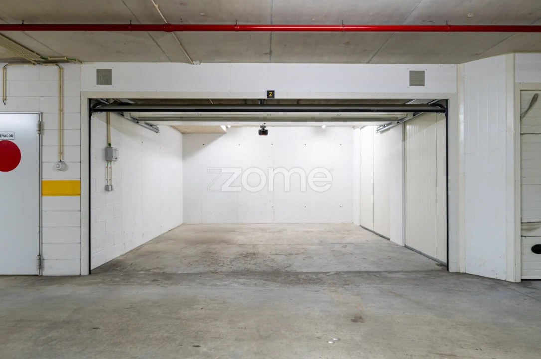 Apartamento T3 para Arrendamento em Baguim do Monte (Rio Tinto) Foto 23