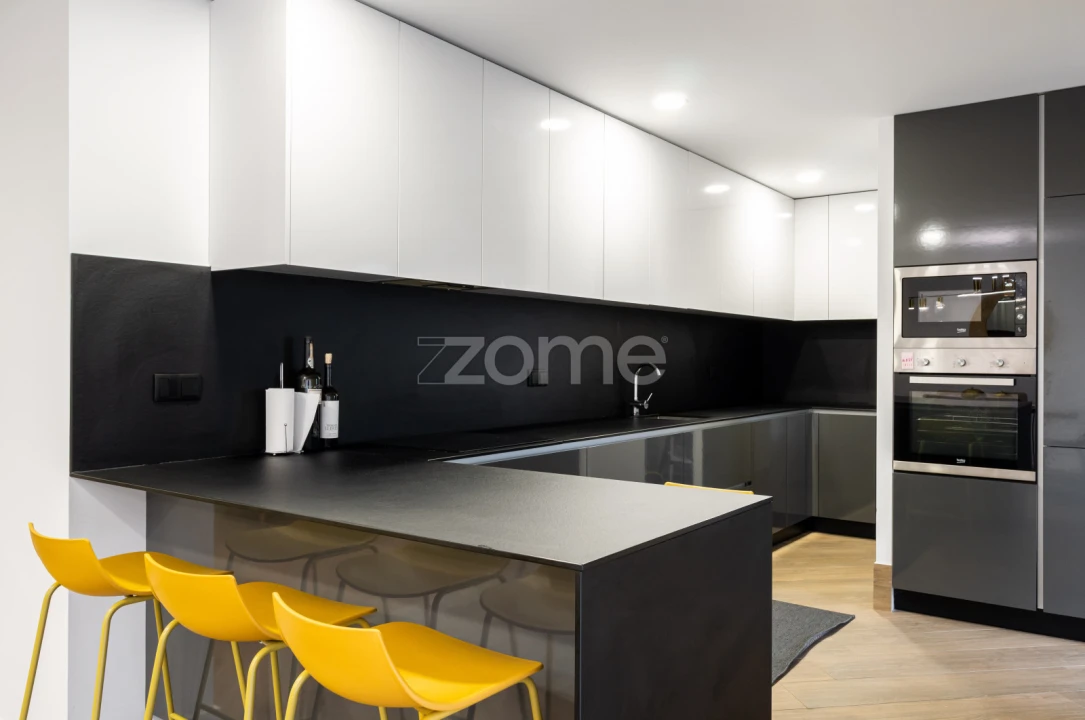 Apartamento T3 para Arrendamento em Baguim do Monte (Rio Tinto) Foto 7