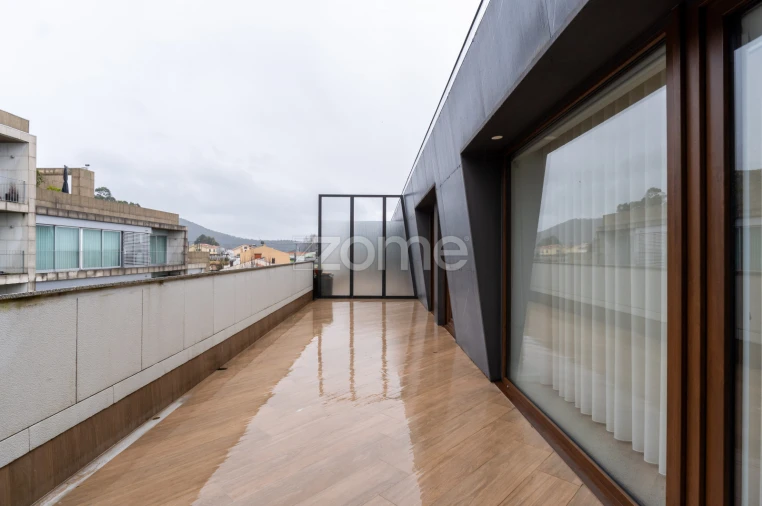 Apartamento T3 para Arrendamento em Baguim do Monte (Rio Tinto) Foto 10