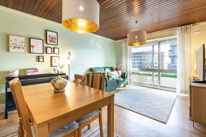 Apartamento T4 para Venda em Cidade da Maia