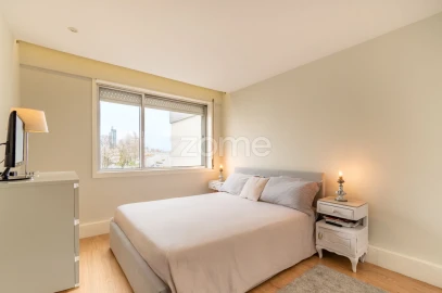 Apartamento T4 para Venda em Cidade da Maia