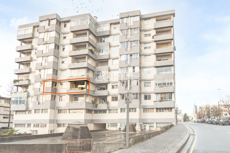 Apartamento T4 para Venda em Cidade da Maia Foto 32