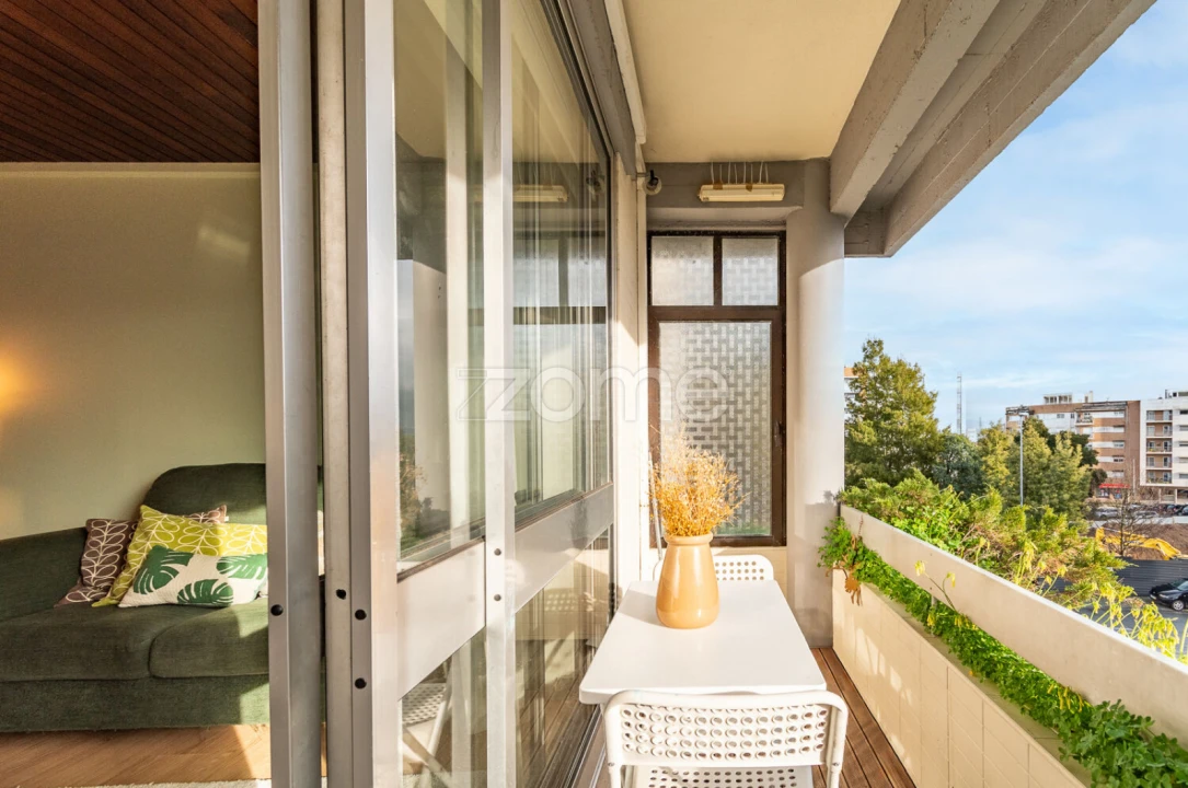 Apartamento T4 para Venda em Cidade da Maia Foto 1