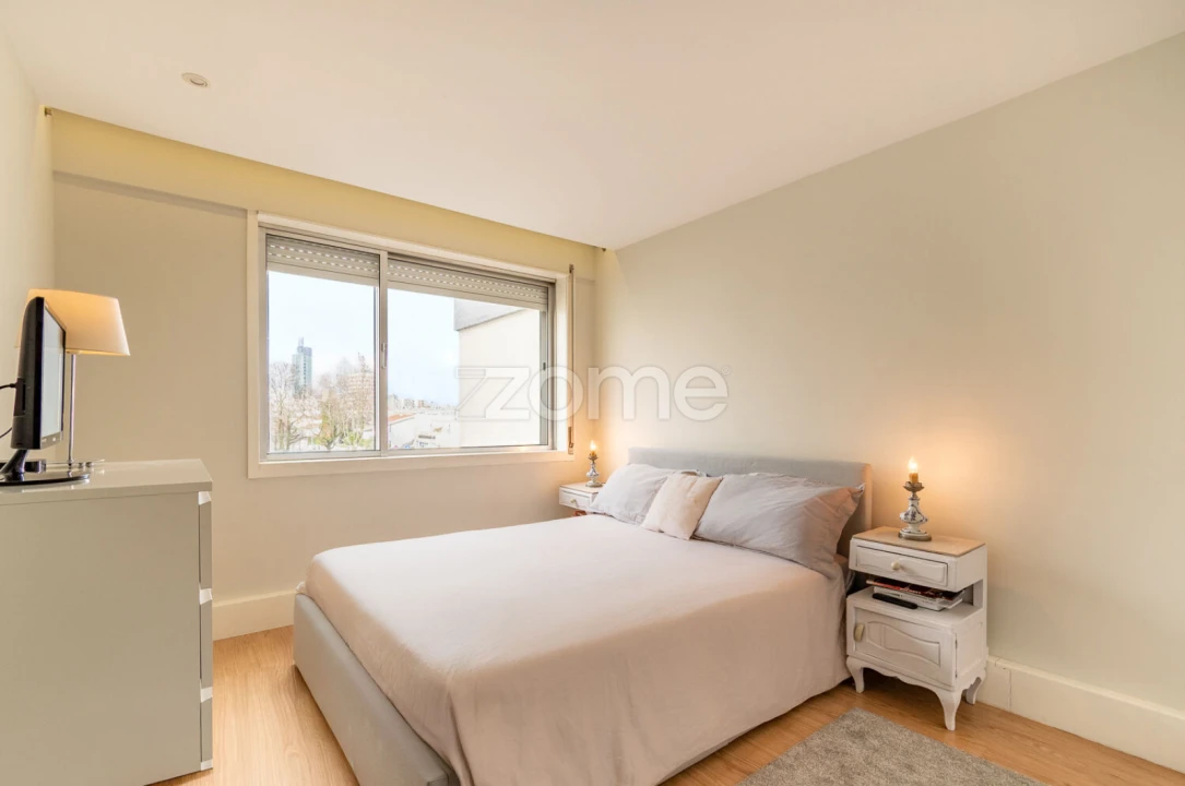 Apartamento T4 para Venda em Cidade da Maia Foto 22