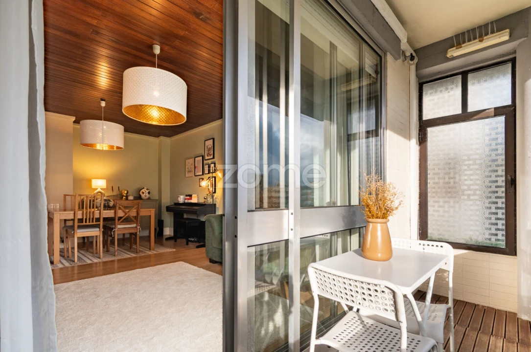 Apartamento T4 para Venda em Cidade da Maia Foto 14