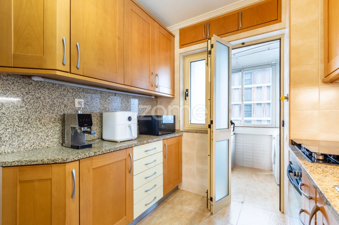 Apartamento T4 para Venda em Cidade da Maia Foto 4