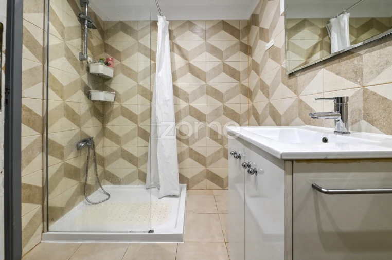 Apartamento T3 para Venda em São Domingos de Rana Foto 8