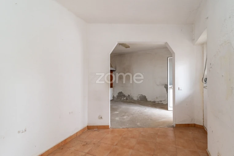 Moradia T2 para Venda em Maiorca Foto 17