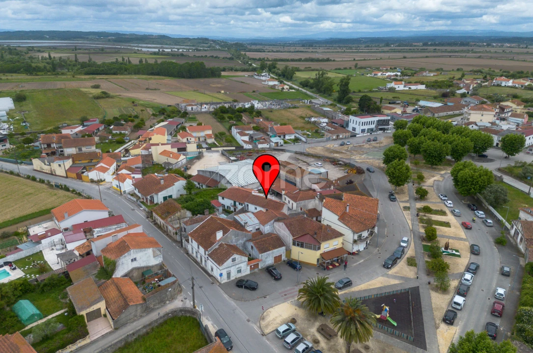 Moradia T2 para Venda em Maiorca Foto 4