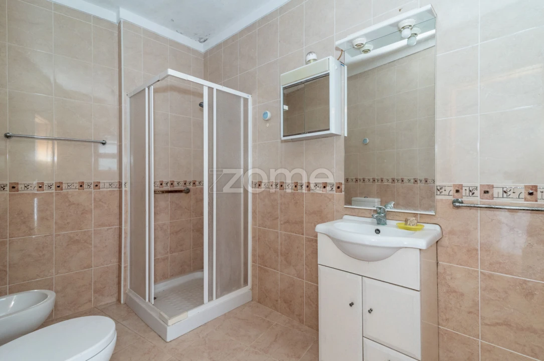 Moradia T2 para Venda em Maiorca Foto 12