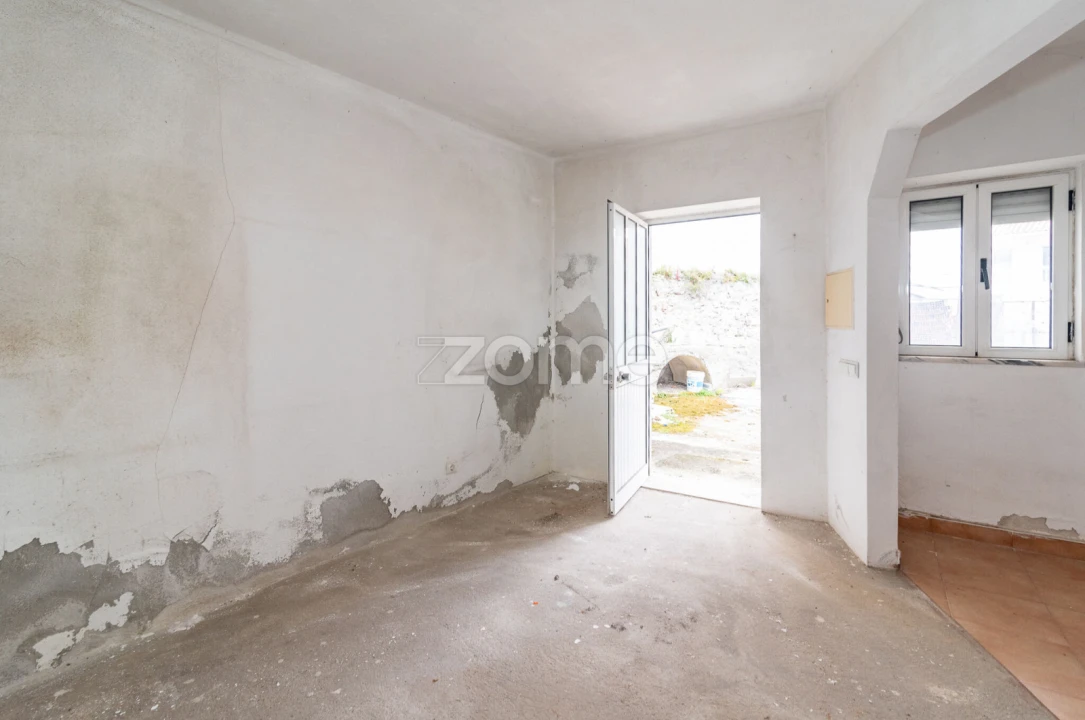 Moradia T2 para Venda em Maiorca Foto 22