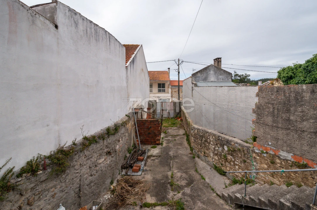 Moradia T2 para Venda em Maiorca Foto 34