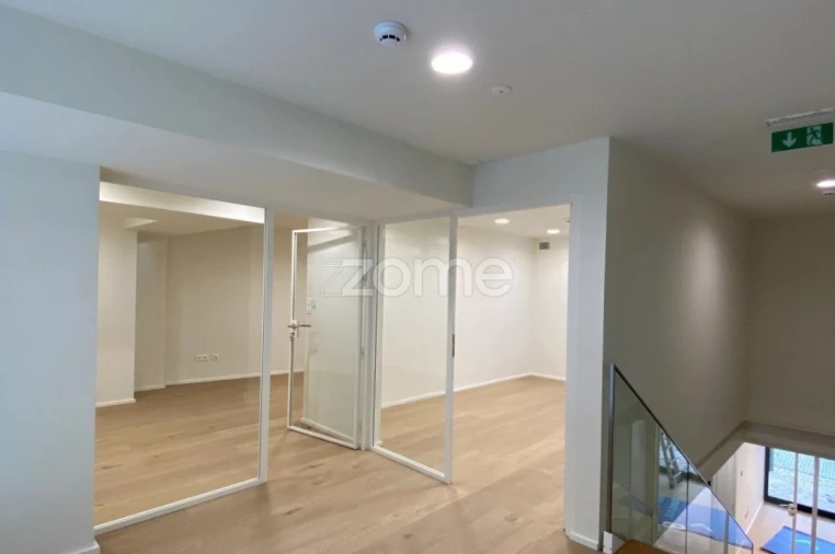 Negócio para Venda em Repeses e São Salvador Foto 19