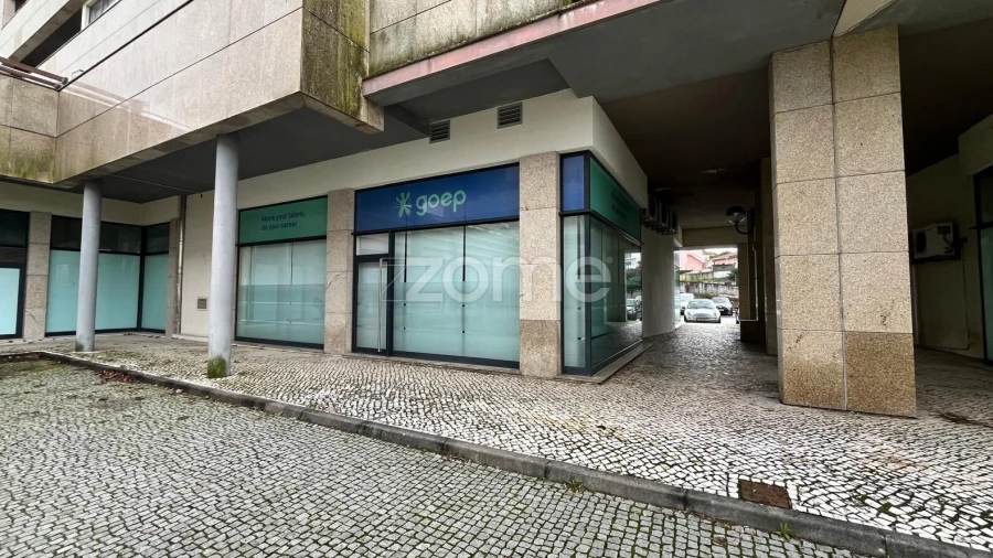 Negócio para Venda em Repeses e São Salvador