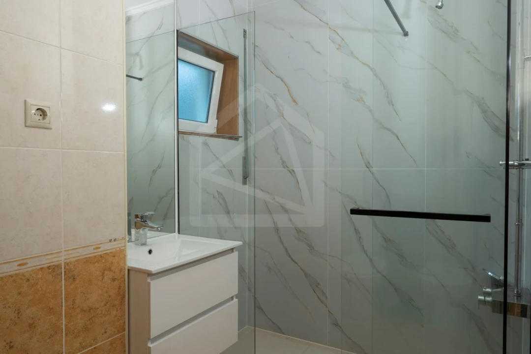 Apartamento T2 para Venda em São João da Madeira Foto 16