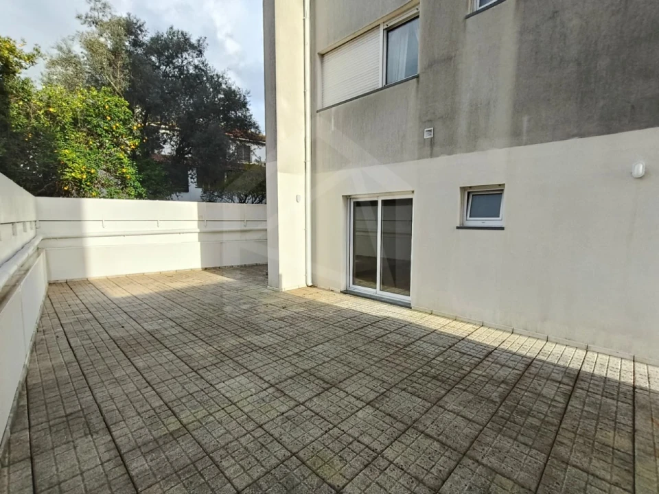 Apartamento T2 para Venda em São João da Madeira Foto 22