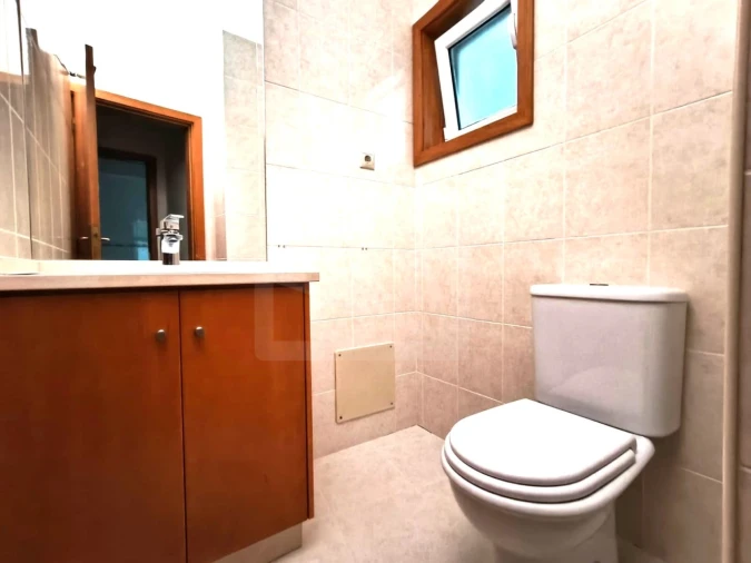 Apartamento T2 para Venda em São João da Madeira Foto 4