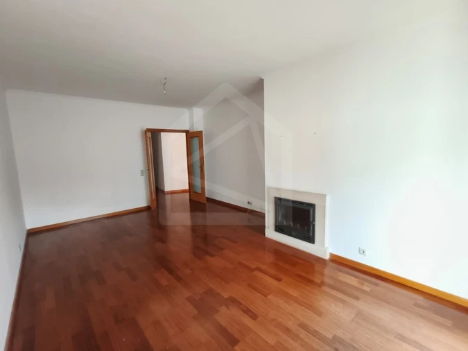 Apartamento T2 para Venda em São João da Madeira