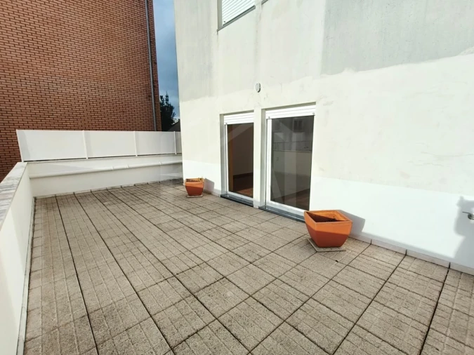 Apartamento T2 para Venda em São João da Madeira Foto 18