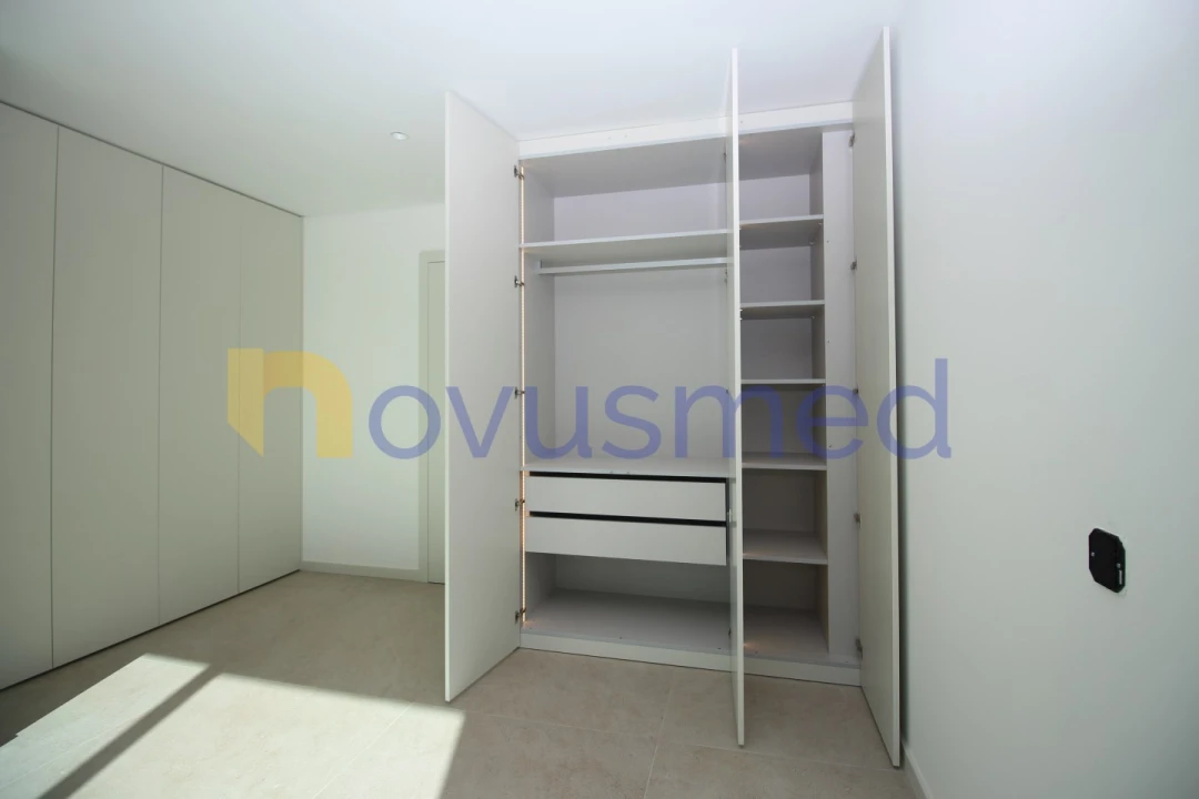 Moradia T4 para Venda em Albufeira e Olhos de Água Foto 37