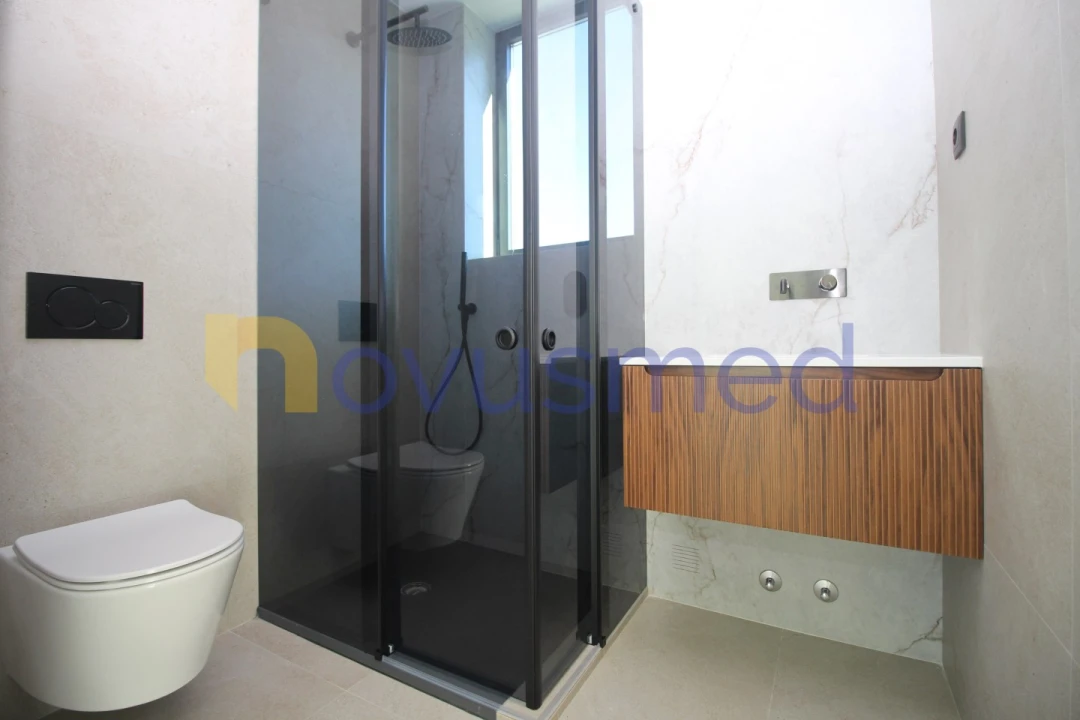 Moradia T4 para Venda em Albufeira e Olhos de Água Foto 38