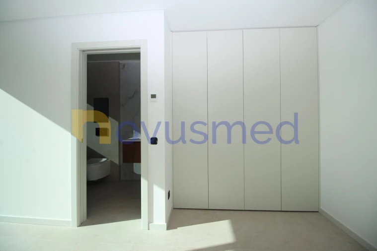 Moradia T4 para Venda em Albufeira e Olhos de Água Foto 36