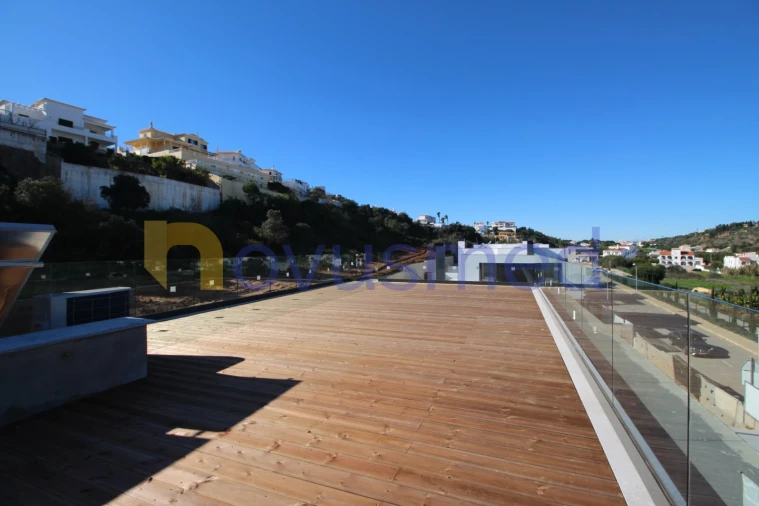 Moradia T4 para Venda em Albufeira e Olhos de Água Foto 45