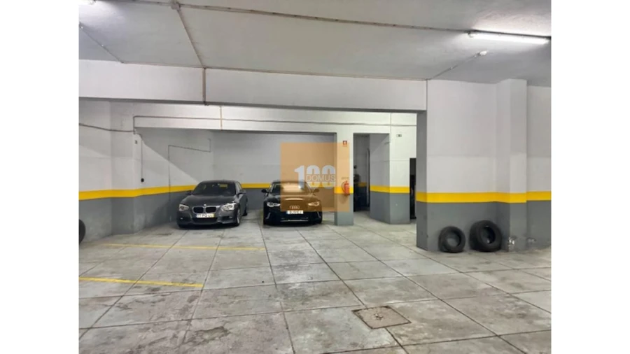 Garagem para Venda em Bonfim Foto 3