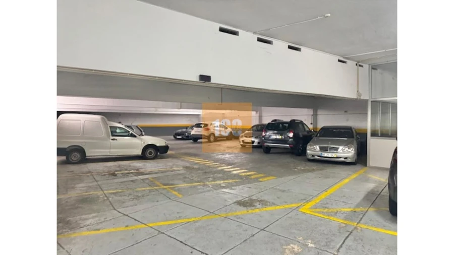 Garagem para Venda em Bonfim Foto 6