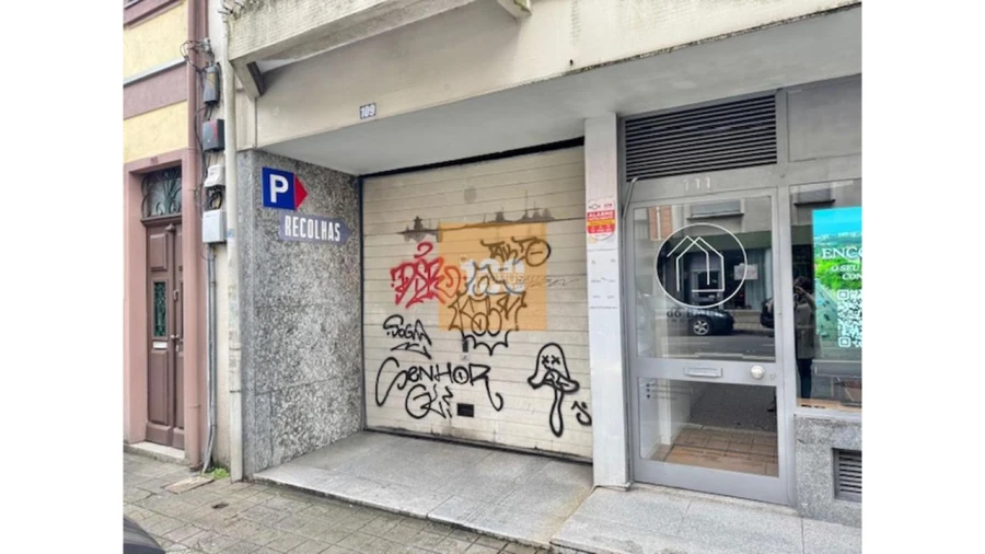 Garagem para Venda em Bonfim Foto 23