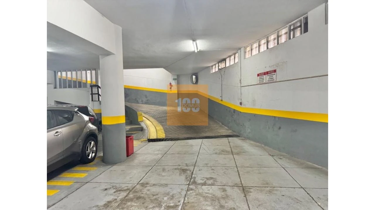 Garagem para Venda em Bonfim Foto 5