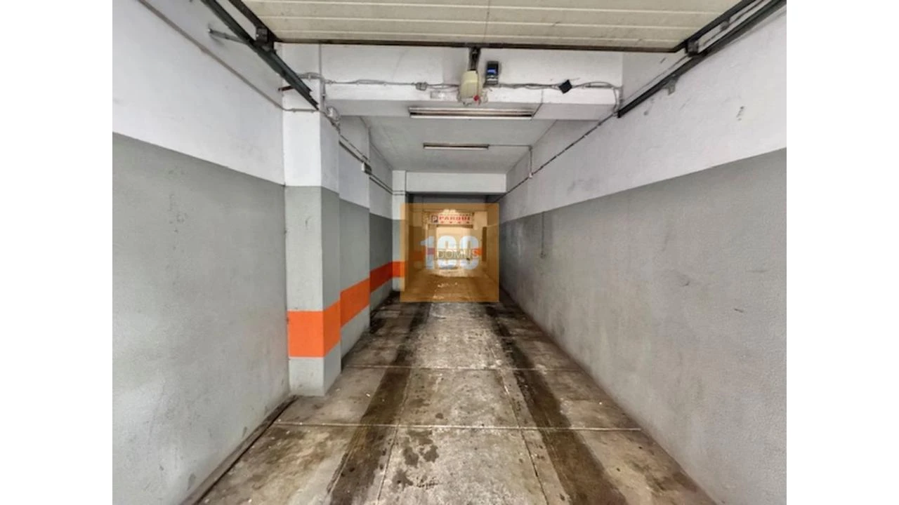 Garagem para Venda em Bonfim Foto 20