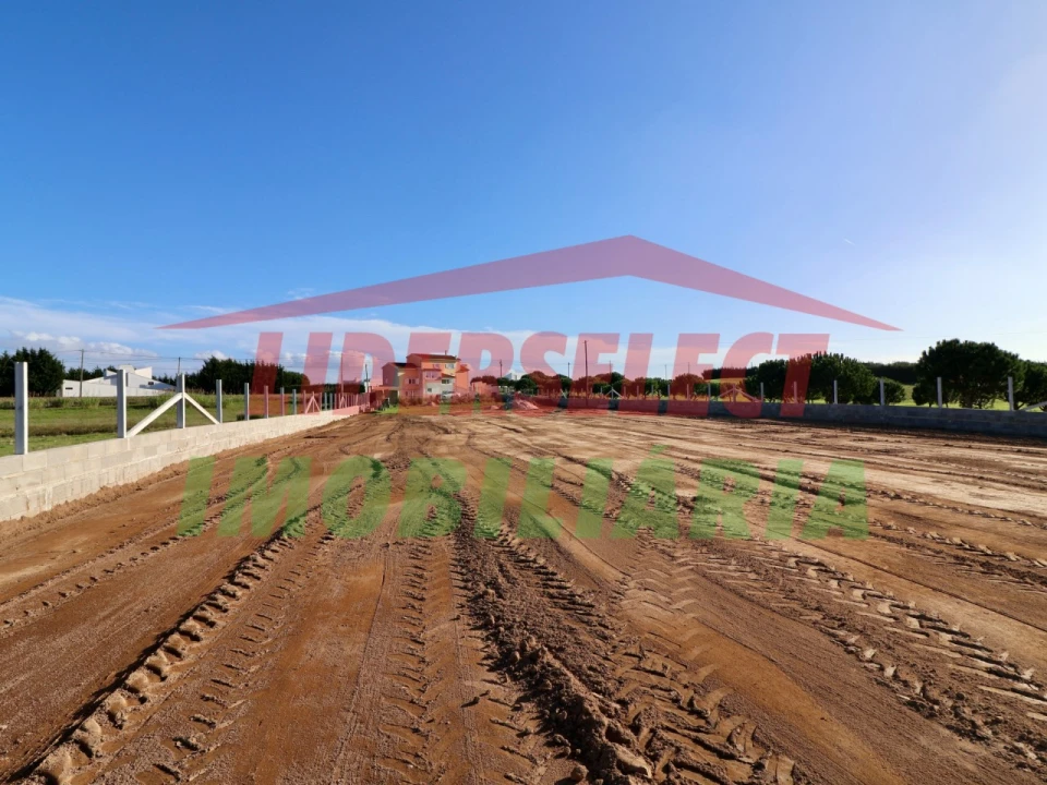 Moradia T4 para Venda em A dos Cunhados e Maceira Foto 50