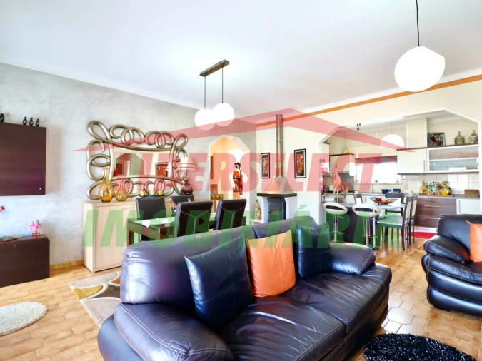 Moradia T4 para Venda em A dos Cunhados e Maceira Foto 6