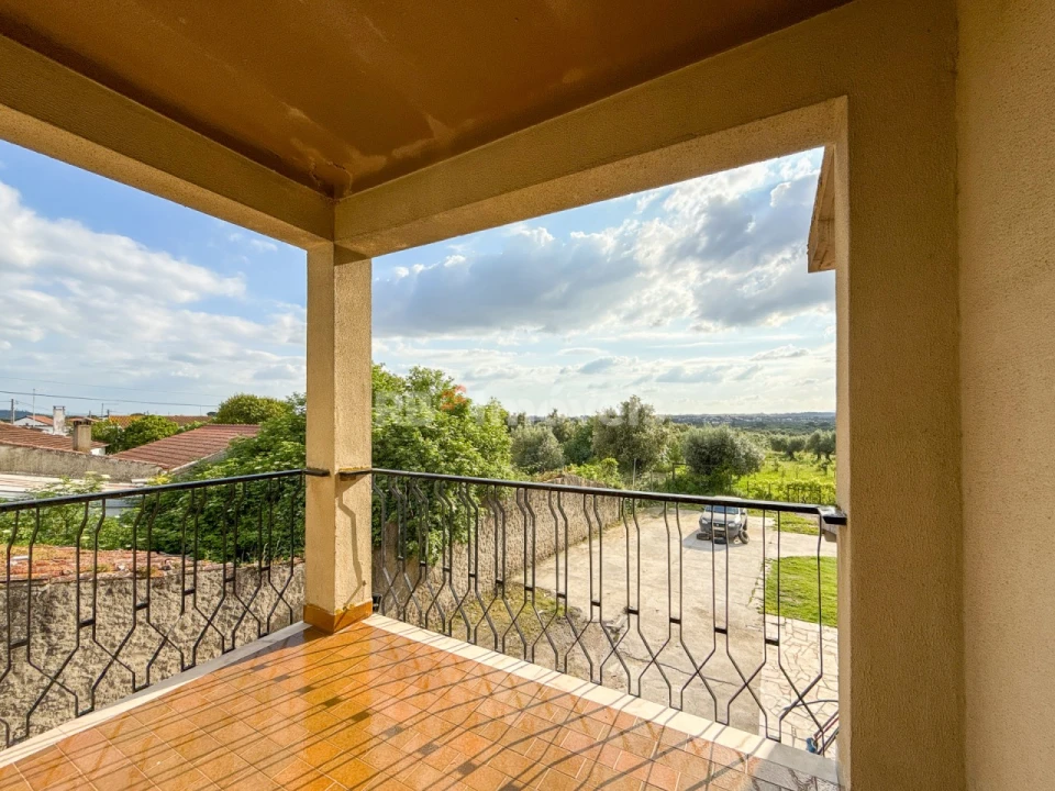 Moradia T4 para Venda em Paialvo Foto 10