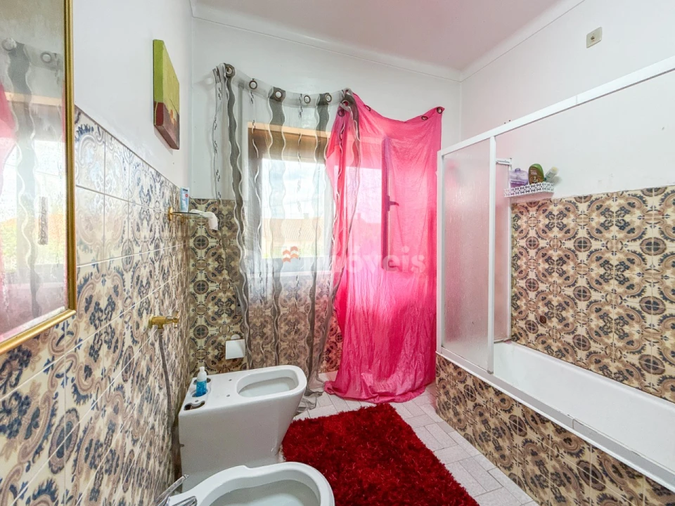 Moradia T4 para Venda em Paialvo Foto 13